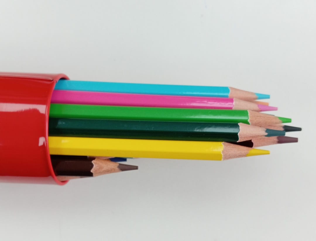 SUPER DEAL COLOUR PENCIL SD4101-12 12 COLOUR METAL CILINDER